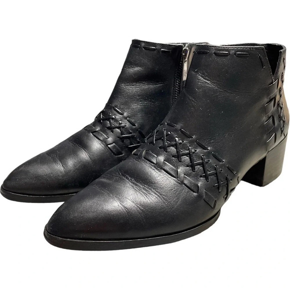 DONALD PLINER Bowery Black Leather Heel Western Style Boots Shoes Women’s 8 - Picture 11 of 11